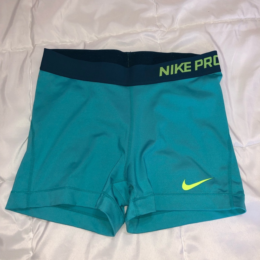 Nike pro compression shorts